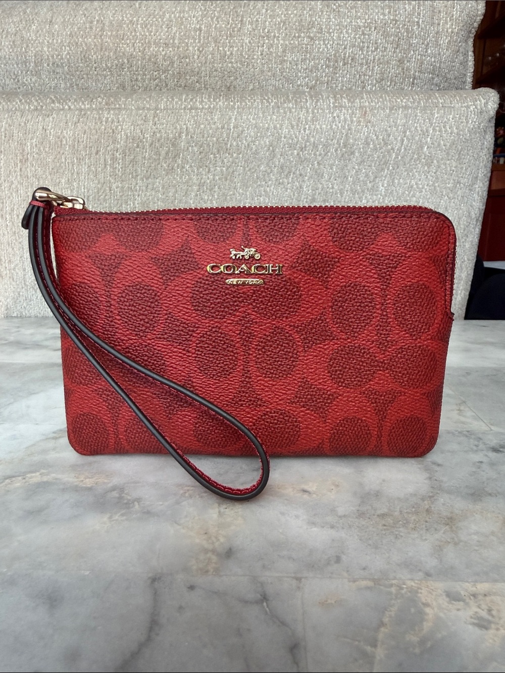 Coach Red Crimson Full Inclusion NWT Signature Wristlet Logo Giftable $75